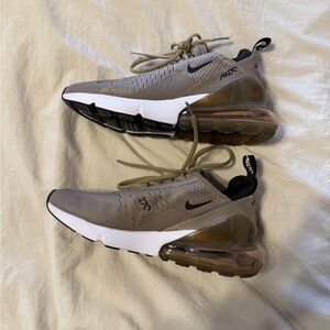 Nike Air Max 270 women’s Shoes - Brown and Black